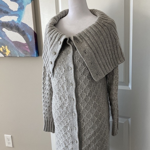 Sparrow medium cardigan sweater gray button down - Picture 5 of 11